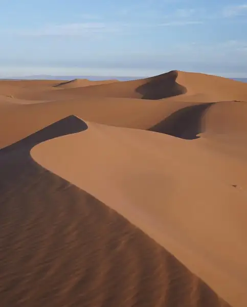 M'Hamid El Ghizlane and Paris-Dakar Rally track